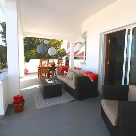 Stunning With Private Pool Nazaré