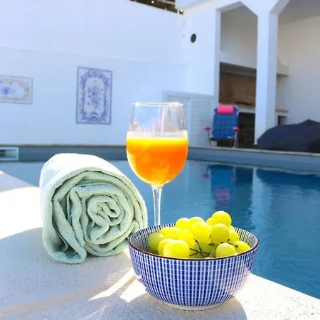Stunning With Private Pool